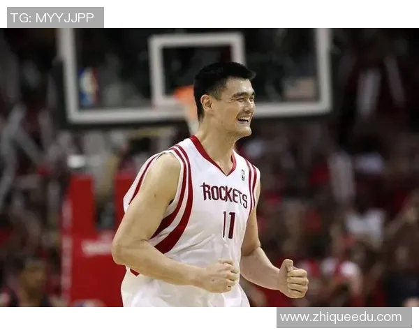 姚明身高与篮球生涯的传奇故事探讨及其对中国篮球的影响分析 姚明身高与篮球生涯的传奇故事探讨及其对中国篮球的影响分析